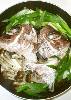 基本の鯛のかぶと蒸し♪簡単鯛のアラ-レシピのメイン写真