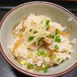 生姜風味の鶏ごぼうの混ぜご飯