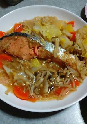 クッキングｼｰﾄで白菜と鮭のレンジ蒸し-レシピのメイン写真