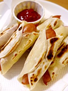 餃子の皮で作るトルティーヤチーズドッグ-レシピのメイン写真