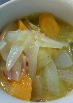 お手抜きコンソメ野菜スープ-レシピのメイン写真