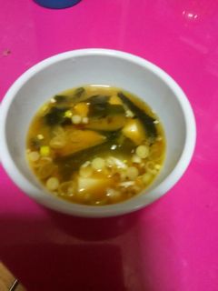 我が家定番☆豆腐とわかめのみそ汁-レシピのメイン写真