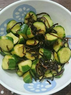 キュウリの塩昆布和え-レシピのメイン写真