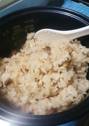 きのこの炊飯器ピラフ-レシピのメイン写真