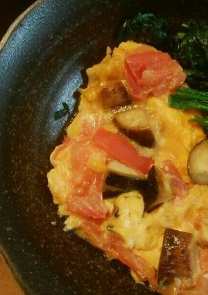 まるしいたけとトマトのオープンオムレツ-レシピのメイン写真