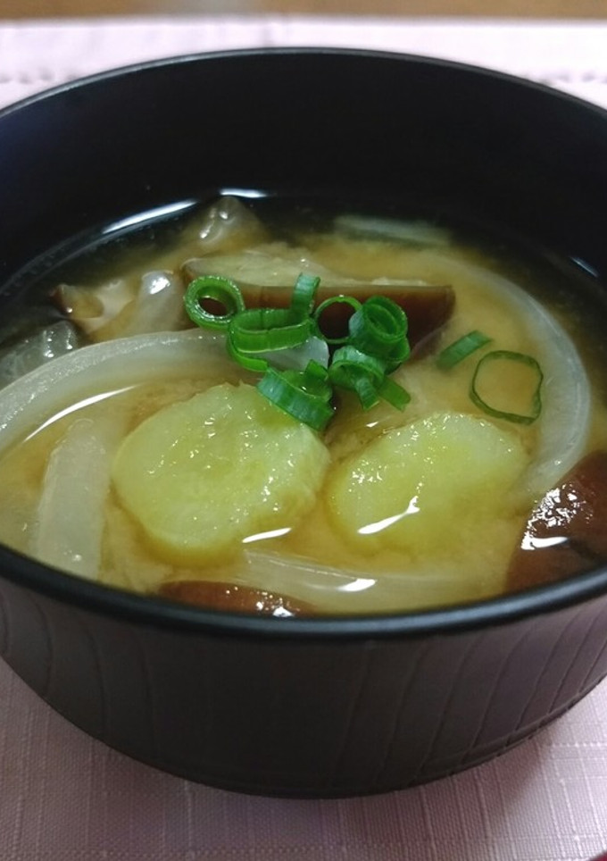 茄子と さつま芋と玉ねぎの お味噌汁-レシピのメイン写真