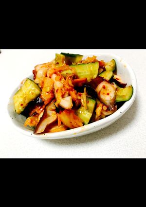 簡単おつまみに!!やみつきタコキムチ-レシピのメイン写真