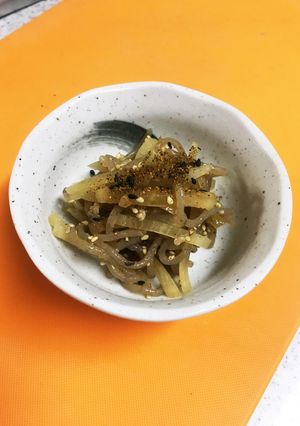 大コンと糸コンのきんぴら-レシピのメイン写真