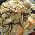 大磯屋♪鮭ときのこの味噌クリーム焼そば