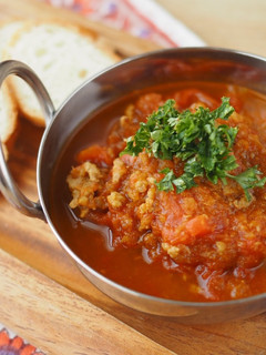 シンプルな旨さ!オニオントマトカレー!-レシピのメイン写真