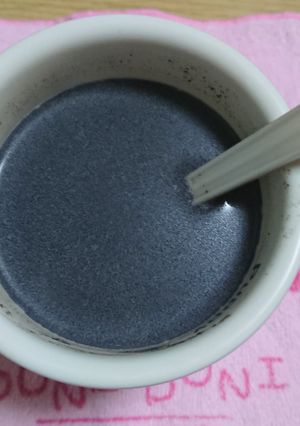 ホットココア in 黒ゴマクリーム-レシピのメイン写真