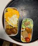 レンジピリ辛オイクリーム味オムライス弁当