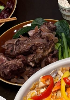 ワンパン簡単◎スペアリブの赤ワイン煮込み-レシピのメイン写真