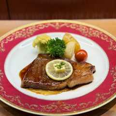 รูปของ みっかび牛照り焼き蜂蜜ソース