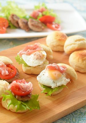 楽しい！パンミックスで月見バーガー♪-レシピのメイン写真