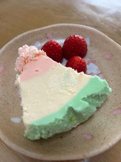 ひな祭りに3色チーズケーキ✿·͜·ᰔ-レシピのメイン写真