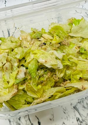 サバみそ煮缶サラダ-レシピのメイン写真