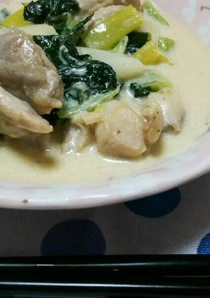おかずに迷ったらこれ！鶏肉のクリーム煮♪-レシピのメイン写真