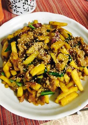 フライパンで☆さつまいもと豚肉のきんぴら-レシピのメイン写真