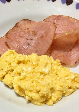 衝撃！材料2個でチーズスクランブルエッグ-レシピのメイン写真