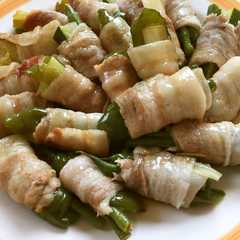 รูปของ 豚バラの野菜巻き〜メープルしょうゆ味〜
