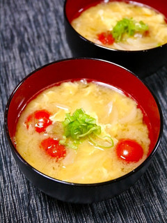 簡単!玉葱トマト卵のお味噌汁-レシピのメイン写真