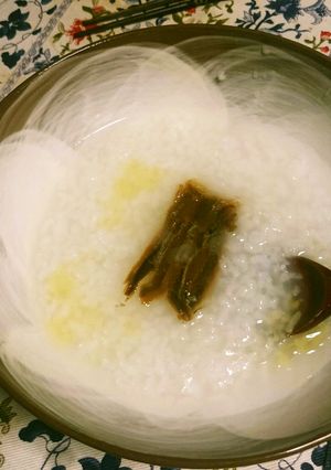 猿も作れる アンチョビ粥 +オリーブ油-レシピのメイン写真