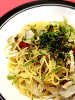 フライパンひとつで松茸風まいたけのパスタ-レシピのメイン写真