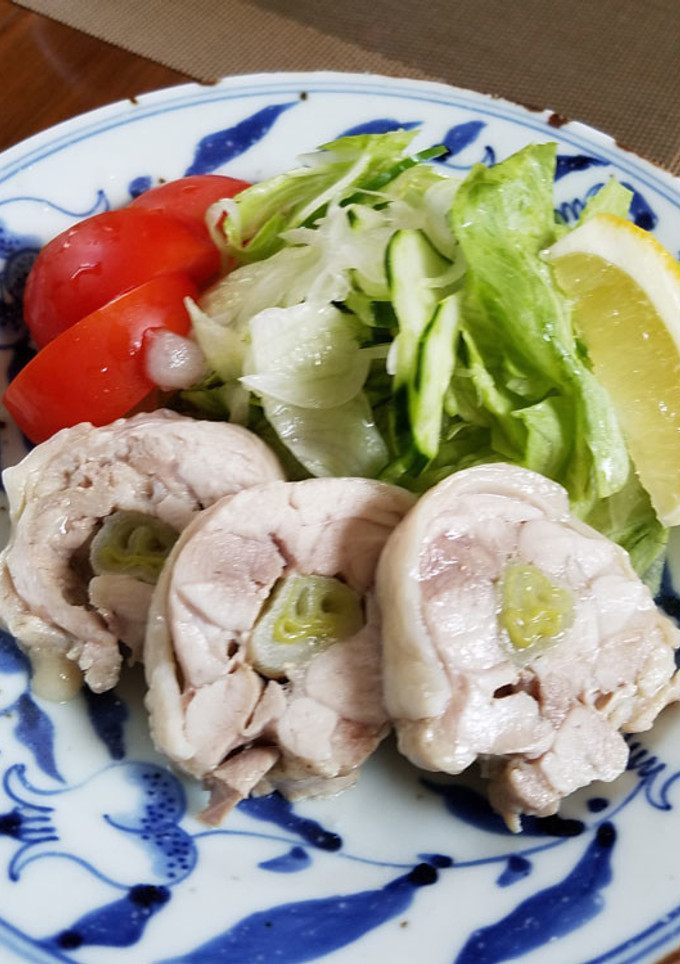ネギの旨味が染み込んだ美味しい蒸し鶏-レシピのメイン写真