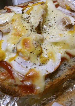しいたけのピザ風トースト-レシピのメイン写真