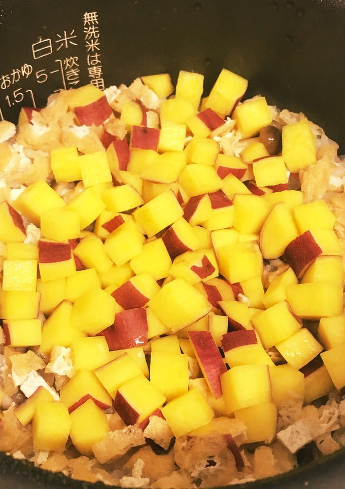 秋の味！さつま芋とおあげの混ぜご飯-レシピのメイン写真