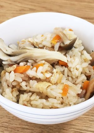 舞茸としめじで☆きのこの炊き込みご飯-レシピのメイン写真