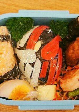 仮面ライダービルド キャラ弁当-レシピのメイン写真