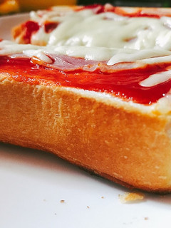生ハムチーズパン(朝食向き)-レシピのメイン写真