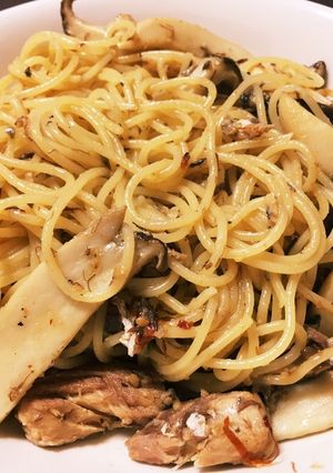 エリンギとすりゴマと鯖缶のパスタ-レシピのメイン写真