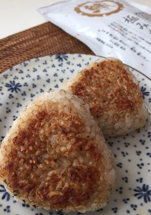 だしパックで簡単味付け♪焼きおにぎり-レシピのメイン写真