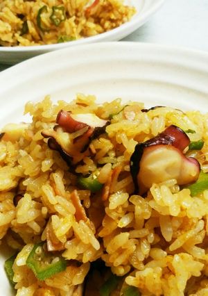 簡単！タコとオクラの洋風カレーチャーハン-レシピのメイン写真