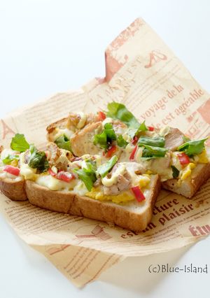 ふわふわ玉子とチキンの♪オープンサンド♪-レシピのメイン写真