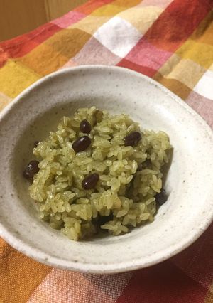 粉緑茶（抹茶も可）甘納豆餅米で赤飯→緑飯-レシピのメイン写真