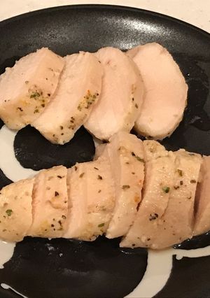マヨでジューシー、コンビニのサラダチキン-レシピのメイン写真
