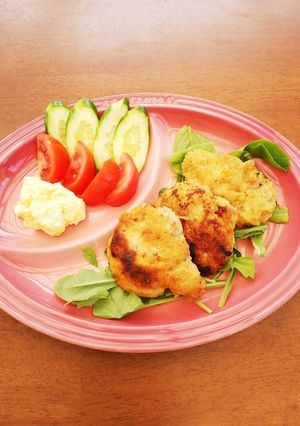 お洒落なランチに!豚ヒレ肉のピカタ♪-レシピのメイン写真