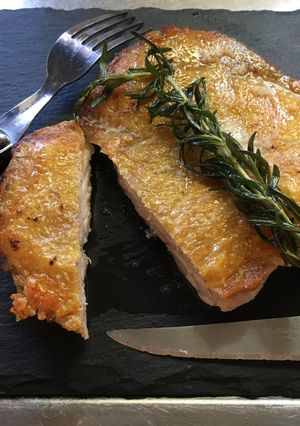 特売の鶏モモ肉をビストロの味にする‼️-レシピのメイン写真