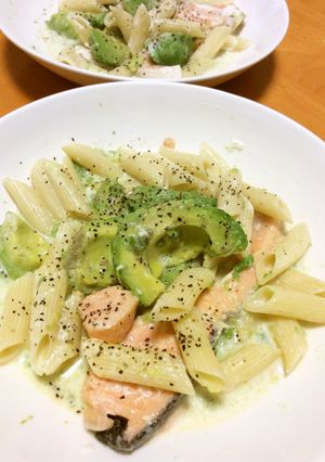 鮭とアボカドのマカロニチーズ-レシピのメイン写真
