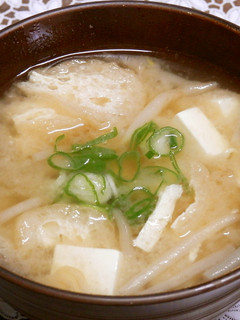 豆腐ともやしの味噌汁-レシピのメイン写真