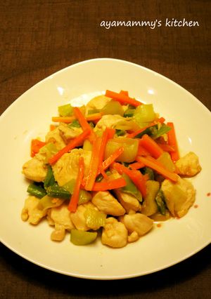 簡単☆鶏むね肉とねぎと人参の生姜炒め-レシピのメイン写真