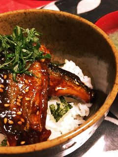 秋の味覚!秋刀魚のスピード蒲焼丼-レシピのメイン写真