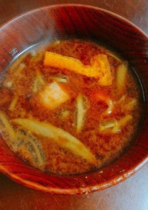 じゅんさいと青柚子、油揚げの赤だし-レシピのメイン写真