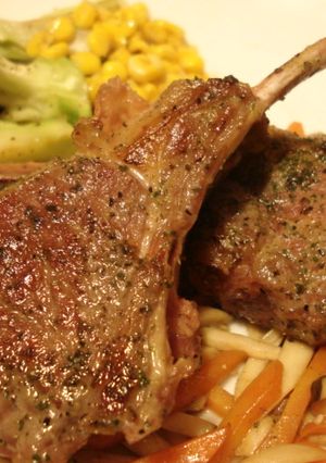 簡単♪ラムチョップのハーブ焼き-レシピのメイン写真