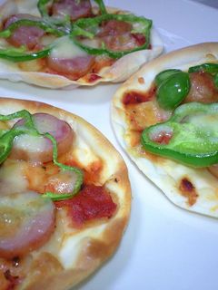 ■簡単・スグ出来る■ギョーザの皮でピザ♪-レシピのメイン写真
