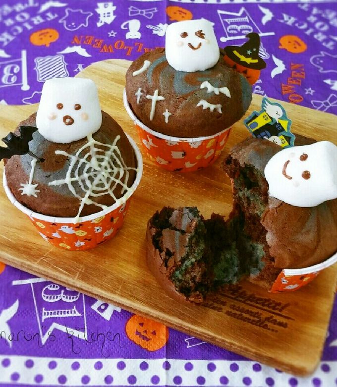 オバケカップケーキ☆ハロウィン ハロウィンカラーの♥おばけカップケーキ by ♪♪maron